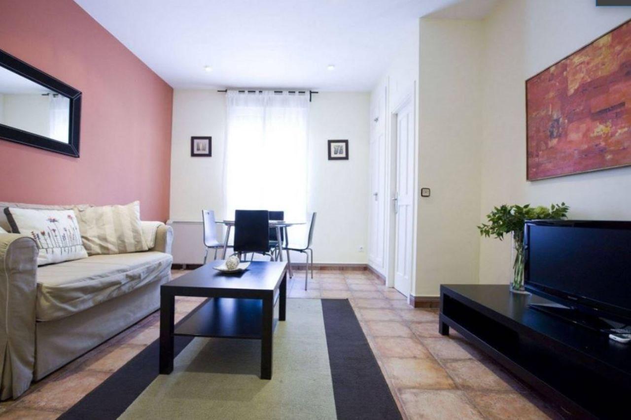 Apartamento Tirso De Molina Madrid Buitenkant foto