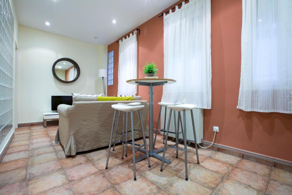 Apartamento Tirso De Molina Madrid Buitenkant foto