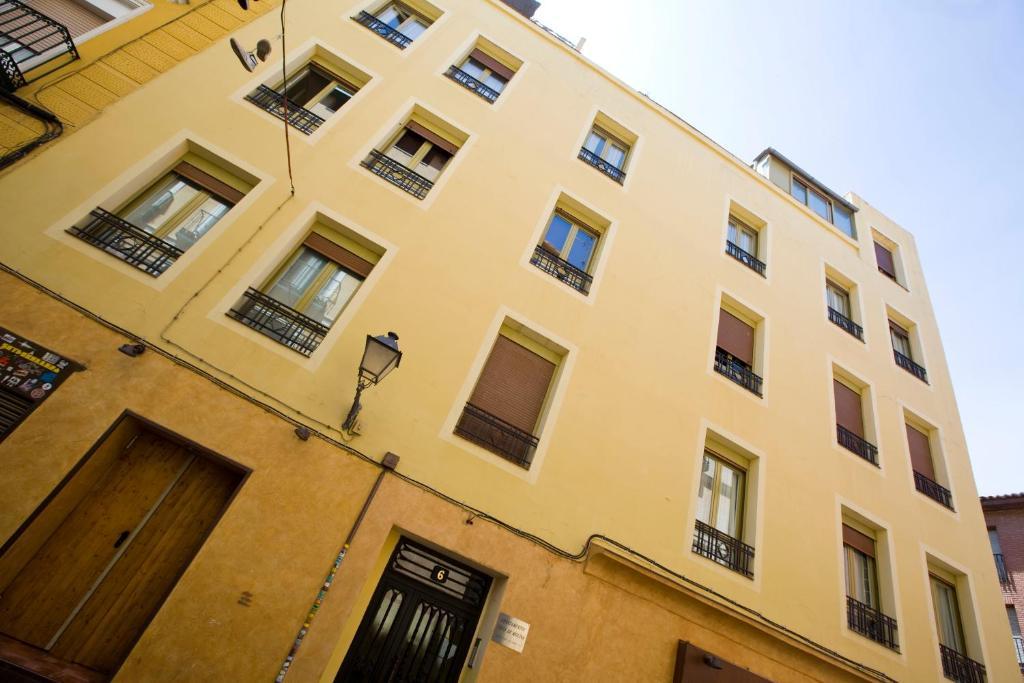 Apartamento Tirso De Molina Madrid Buitenkant foto