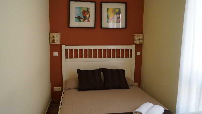 Apartamento Tirso De Molina Madrid Buitenkant foto
