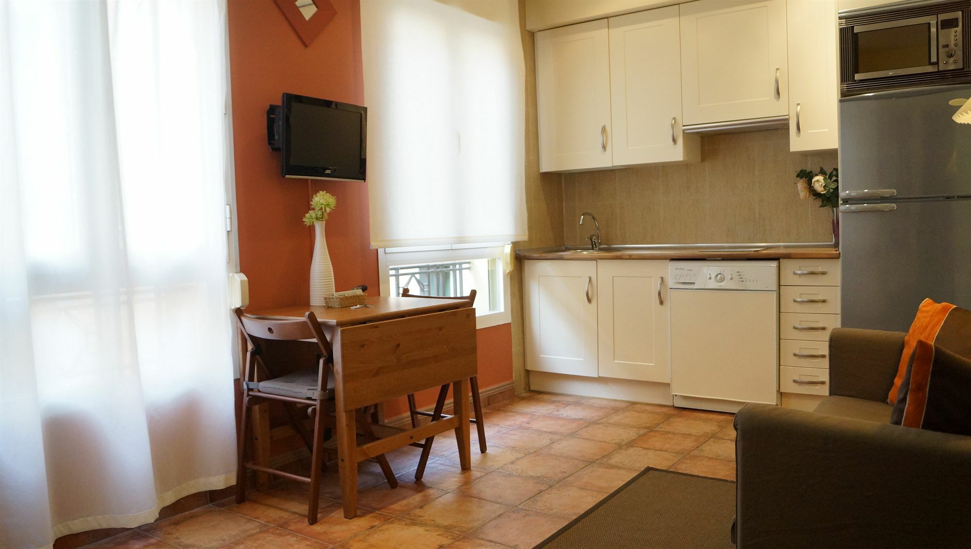 Apartamento Tirso De Molina Madrid Buitenkant foto