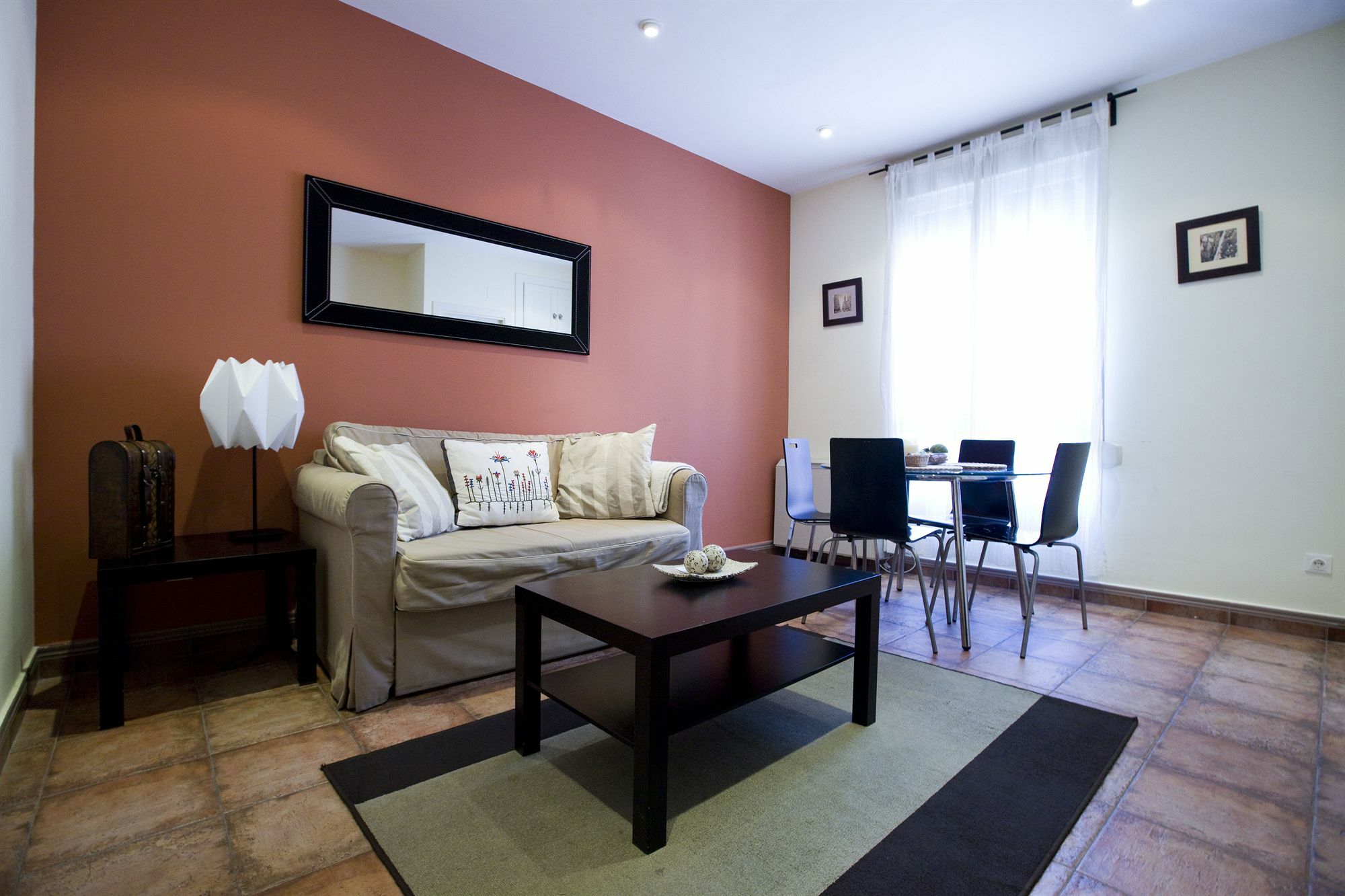 Apartamento Tirso De Molina Madrid Buitenkant foto