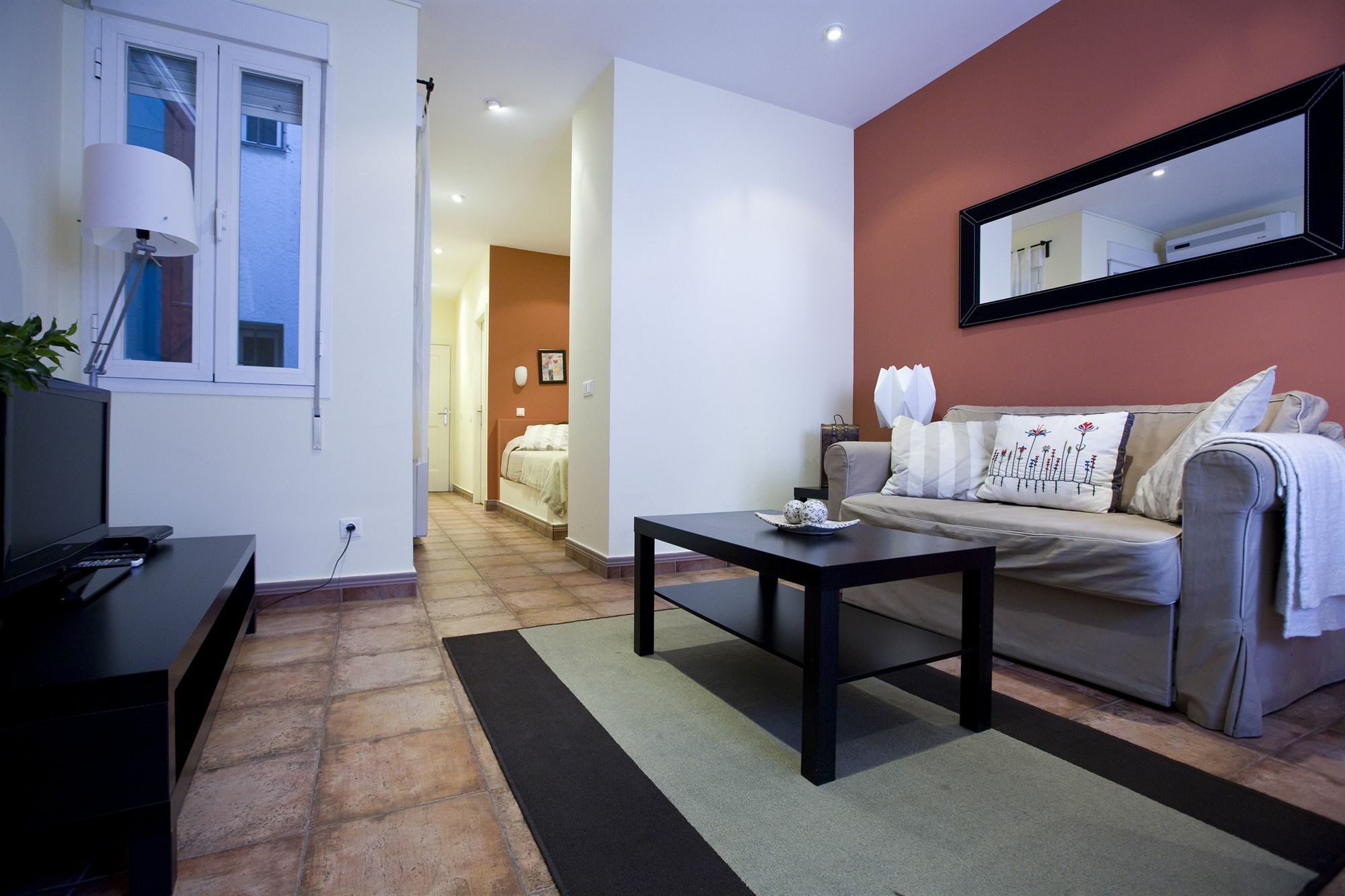 Apartamento Tirso De Molina Madrid Buitenkant foto